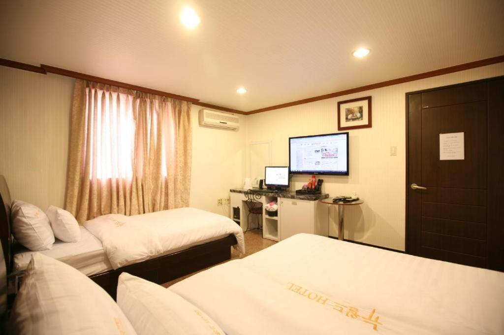 New World Hotel Yongsan Szöul Kültér fotó