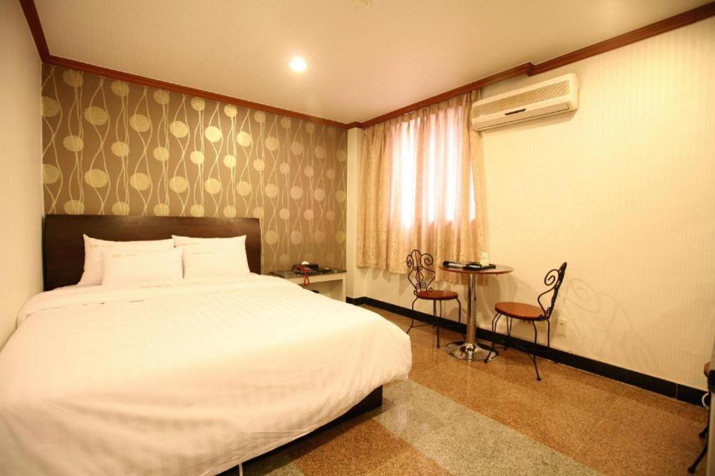 New World Hotel Yongsan Szöul Kültér fotó